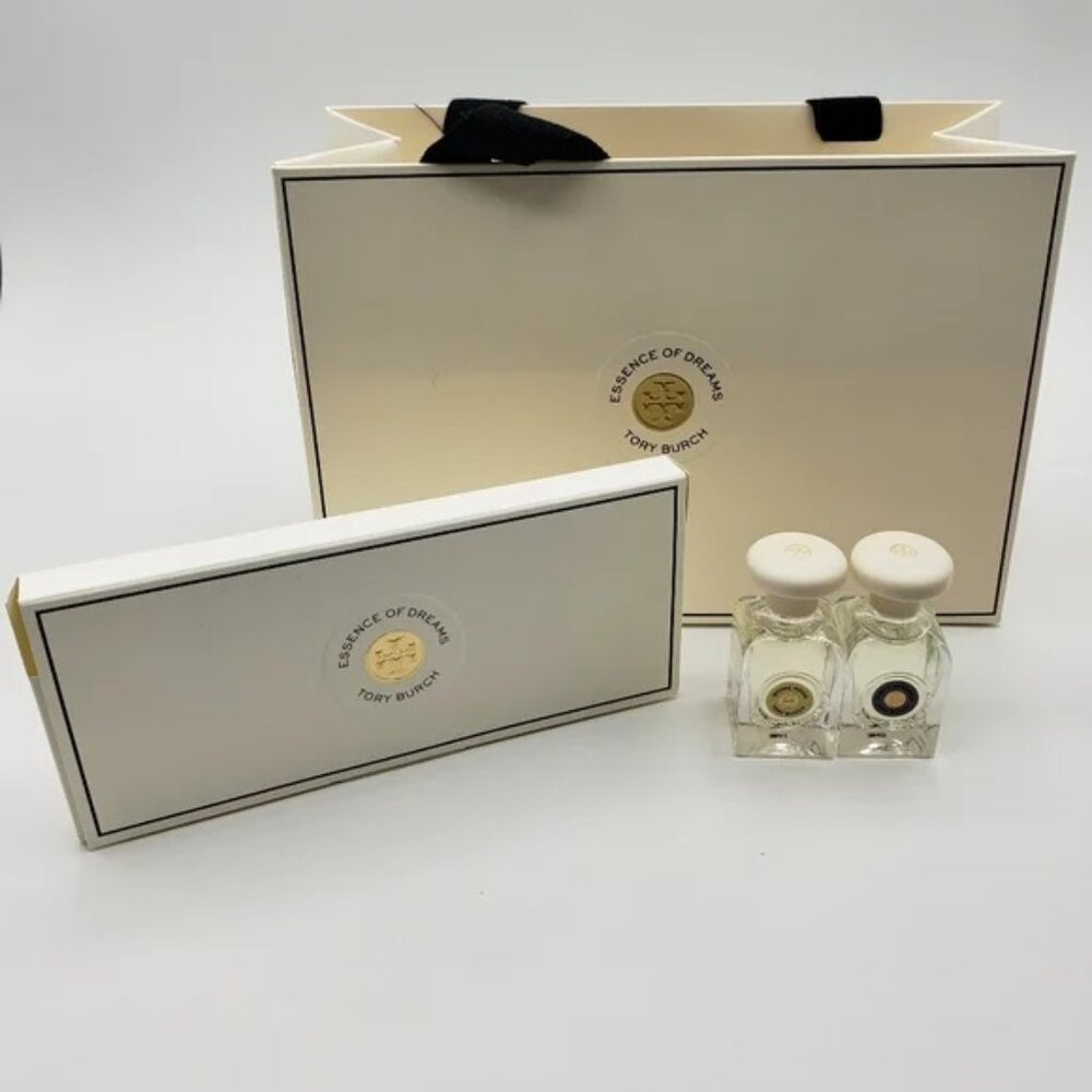 Tory Burch Mystic Geranium Divine Moon